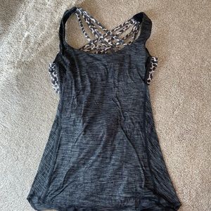 ACCEPTING OFFERS Lululemon sports bra tank